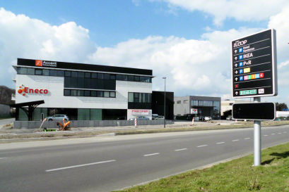 Toku-E has rented a semi-industrial building on The Loop in Ghent